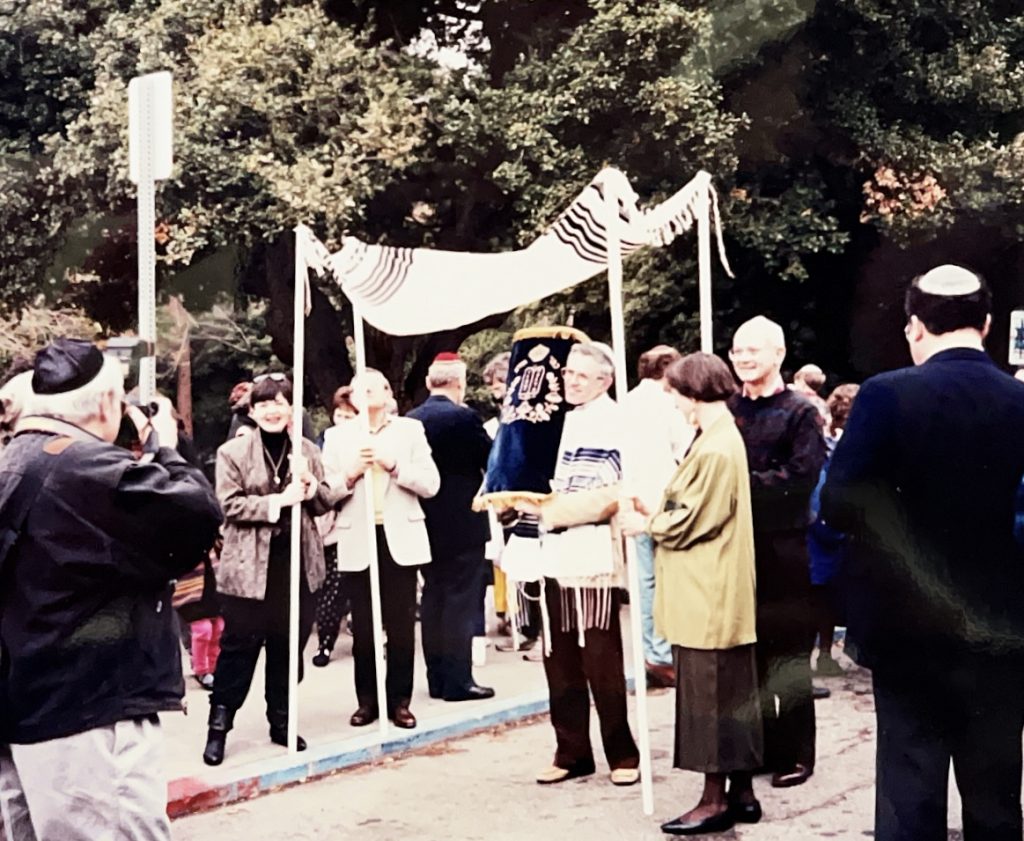 Torah prade to JCC
